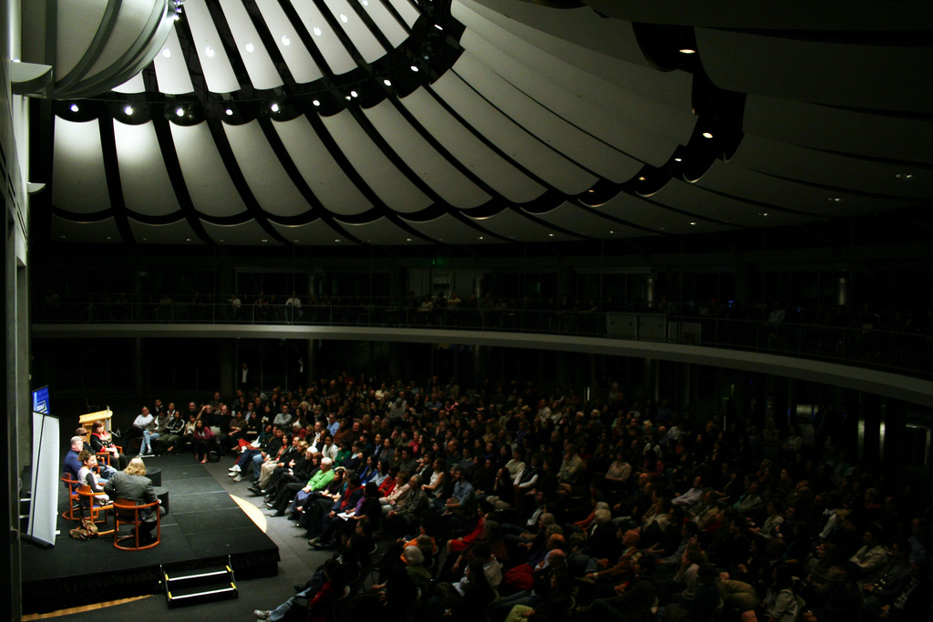 Authentic Food crowd