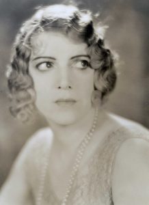 The Legendary New York Saloonkeeper Who Was the Real-Life Inspiration for Star Trek’s Guinan | Zocalo Public Square • Arizona State University • Smithsonian